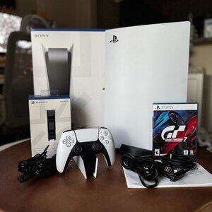 Play Station 5 (Disc Edition)